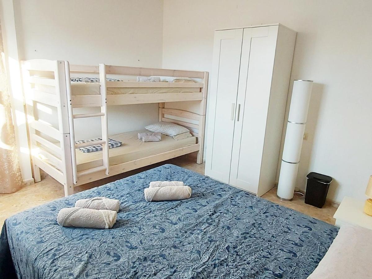 Piso Moderno Cerca De Todos Servicios Apartamento